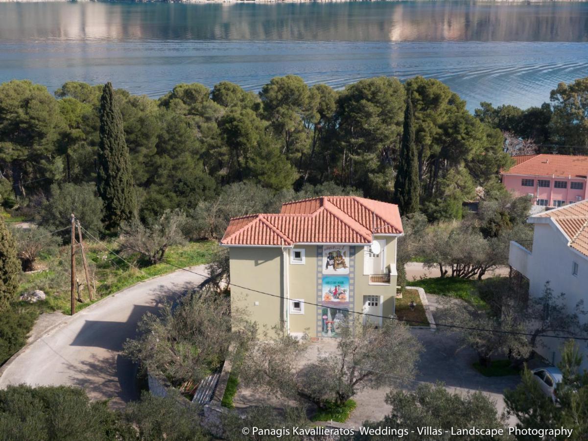 فيلا Cinema Themed House In Argostoli المظهر الخارجي الصورة